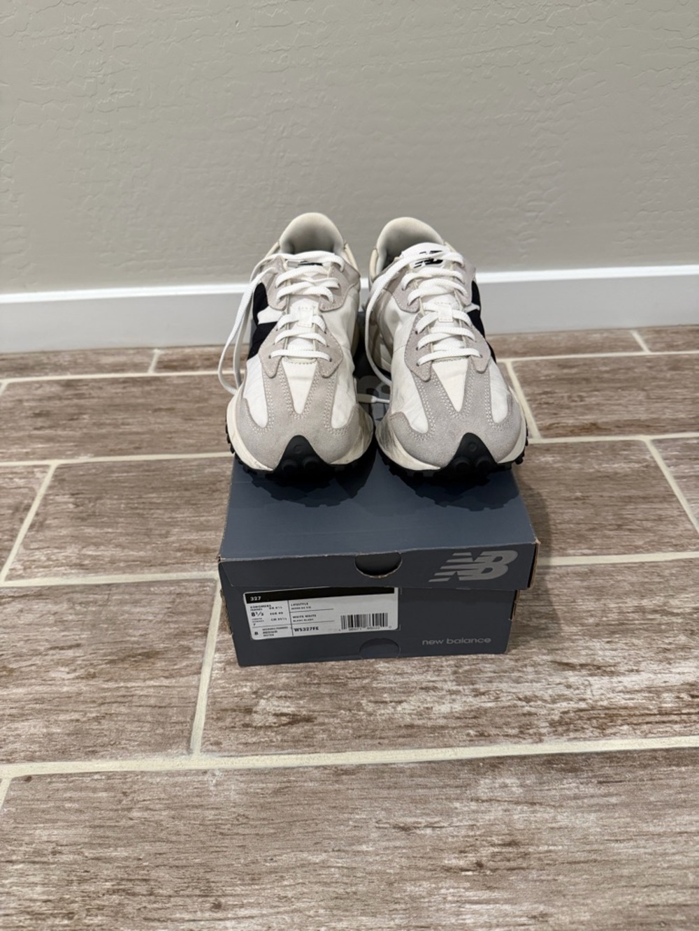WOMENS New Balance 327 SNEAKERS SHOES